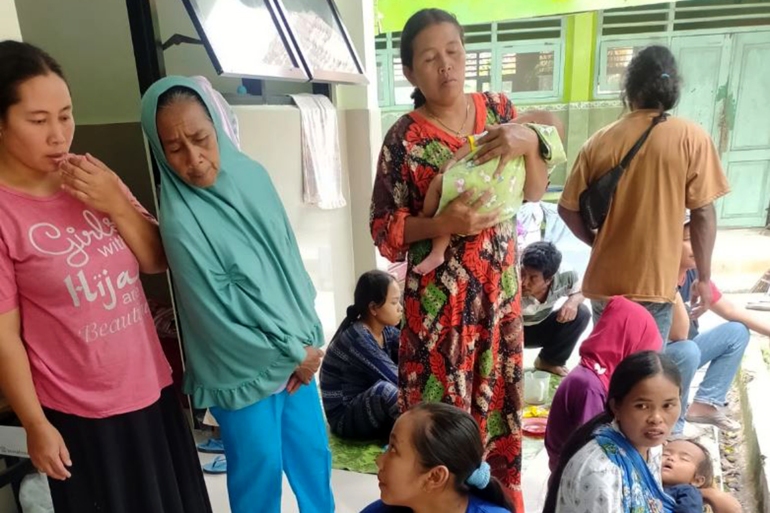 خدمات الإغاثة لمتضرري بركان سيميرو في إندونيسيا