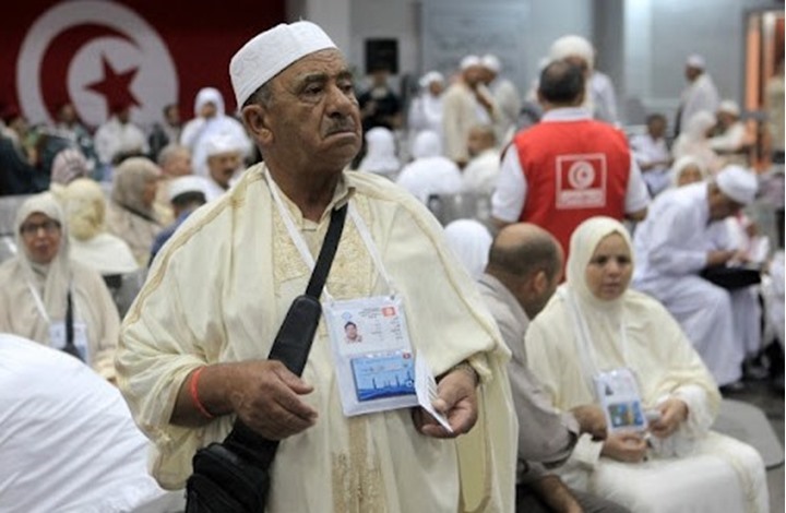 بعد دعوة سعيّد للتقشف.. مؤيد له يطالب بمنع الحج والعمرة