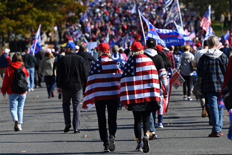 121212-1 Supporters of U.S. President Donald Trump rally in Washington on Nov. 14, 2020. PHOTO BY NDREW CABALLERO-REYNOLDS/AFP VIA GETTY IMAGES