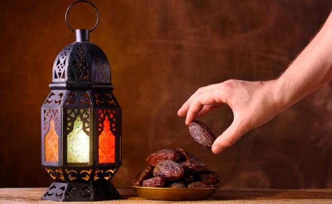 ماذا افعل اذا جاء رمضان وانا ما قضيت
