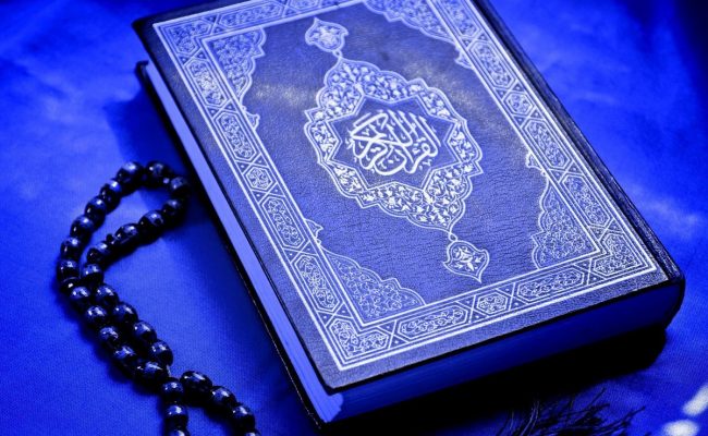 من السنه قراءة سورة السجدة والإنسان فجر الجمعة