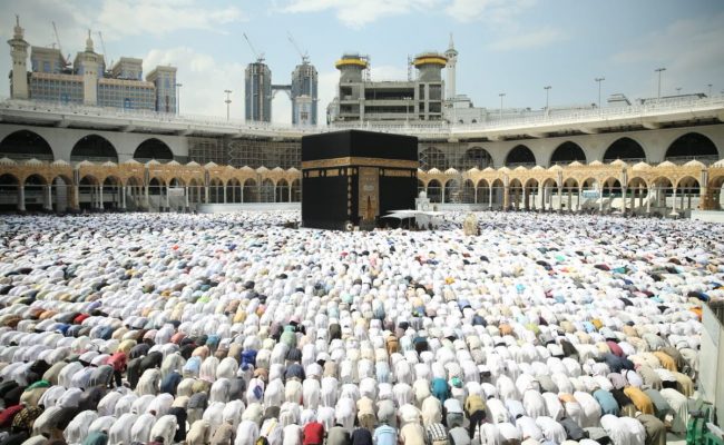 موعد صلاة التهجد في مكة