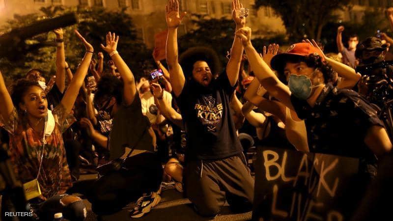 اقتراح أمام الكونغرس لتلبية مطالب المحتجين