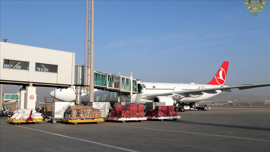 المملكة المتحدة تشيد بالتزام تركيا بحماية مطار كابل