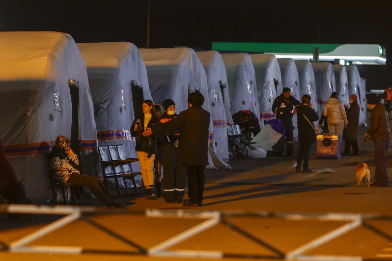 Civilians arrive at camps in Russia's Rostov