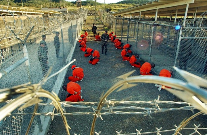 عسكريون يصفون تعذيب "CIA" لمعتقل بأنه "وصمة عار"