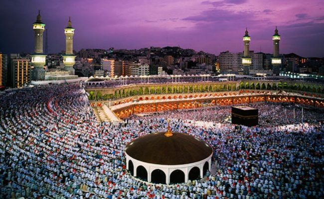 حكم الطواف راكبا لعذر ولغير عذر
