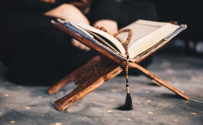 هل سوره الكافرون تعدل القران الكريم