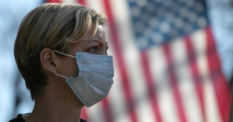 922 وفاة بكورونا بـ 24 ساعة في أميركا