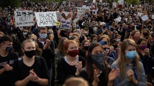 الجيش ينسحب من واشنطن وتوقعات بمظاهرات حاشدة