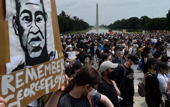 واشنطن تستعد لمظاهرة مليونية ضد العنصرية