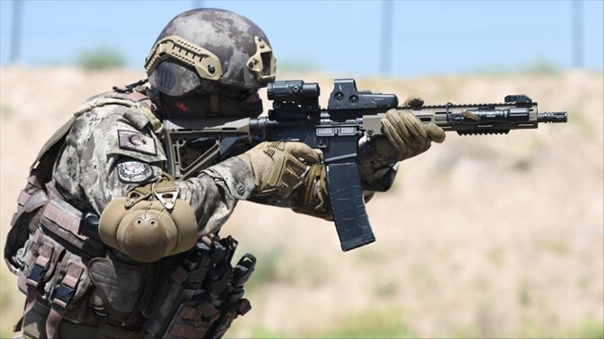 أنقرة وموسكو تنفذان مشاريع لتطوير معدات للقوات التركية