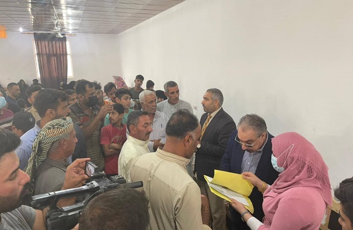 نزوح مئات جرّاء العنف الطائفي شرق العراق.. ورفع حظر التجول