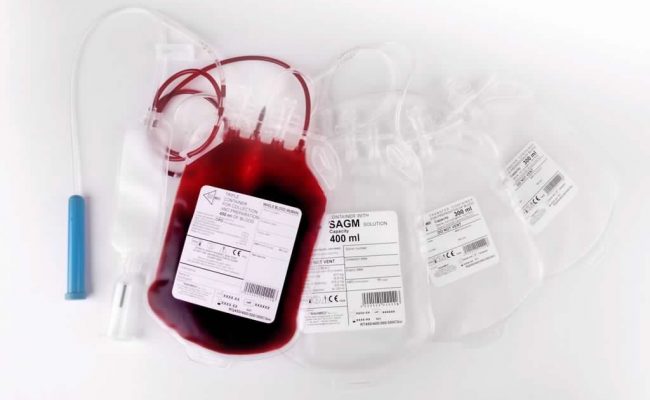 اين تم افتتاح اول بنك للدم في العالم