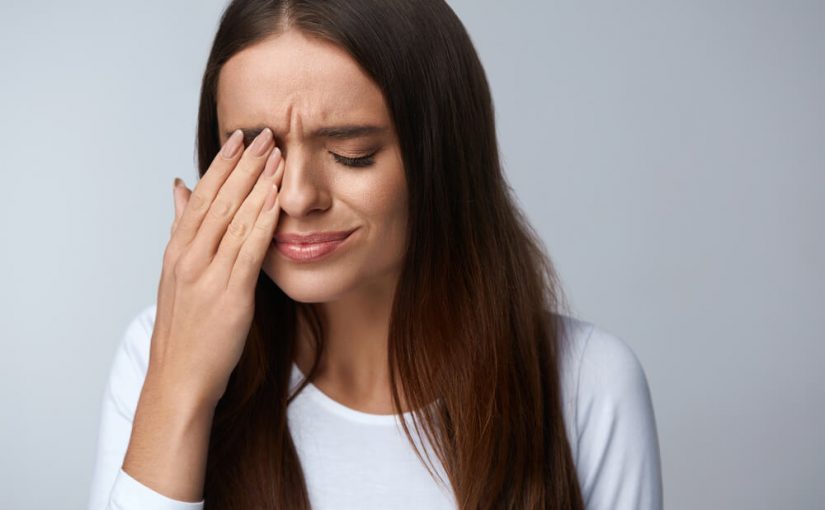 علاج صداع العين