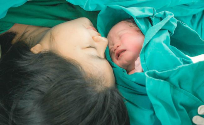 مخاطر الولادة القيصرية المتكررة