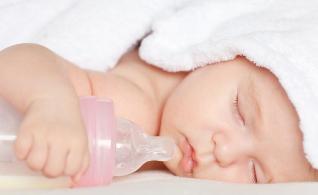 هل الموز يرفع هرمون الحليب