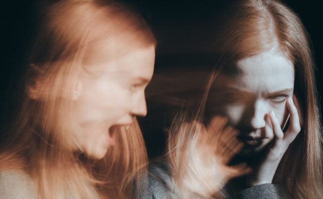 هل كره النفس مرض نفسي