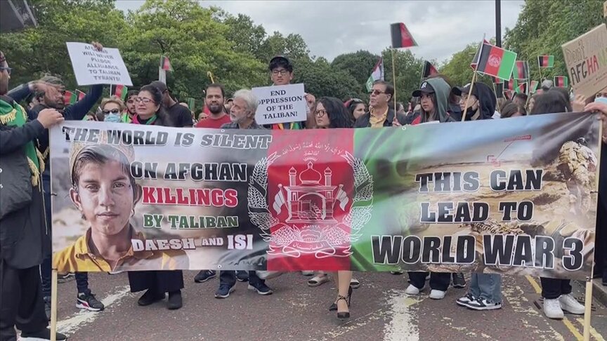 لندن.. مظاهرة تضامنية مع المدنيين الأفغان