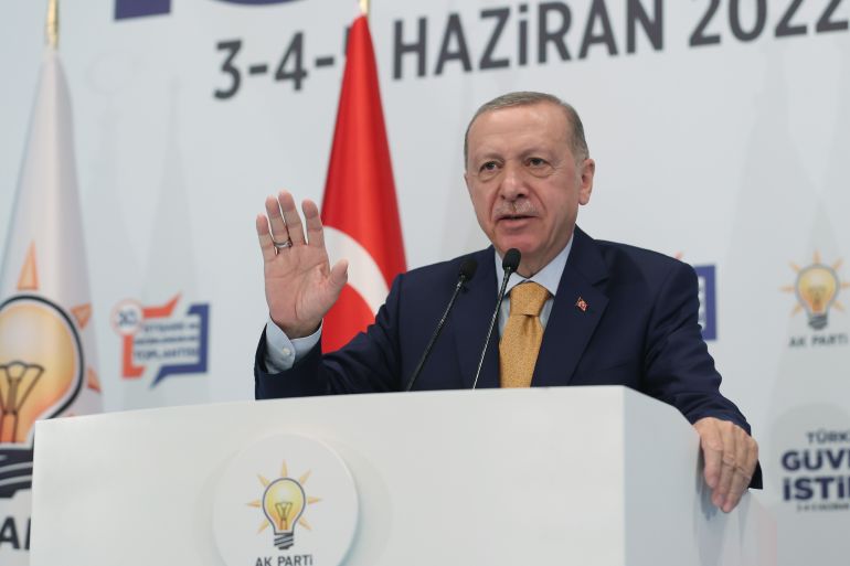 28069011-1 Turkish President Recep Tayyip Erdogan