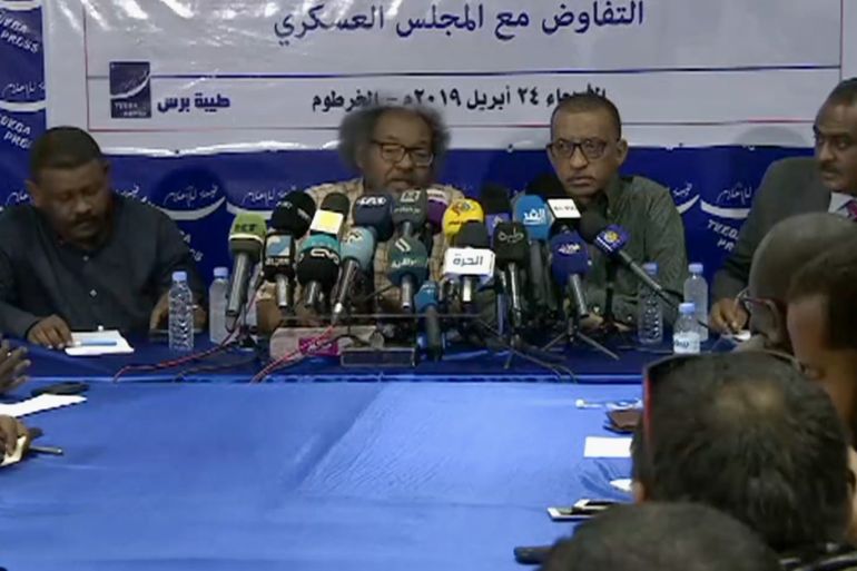 5947e947-1f74-4bf4-a0bb-3b306309adc4-1 مؤتمر صحفي لتحالف قوى الحرية والتغيير في السودان