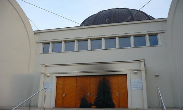 images_kharij-elwatan2_masjid_strasbourg1-1 أنصار عدو المسلمين «خيرت فيلدرز» يدعون لإحراق المساجد في هولندا