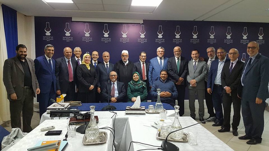 pjd-1 استنكار واسع لامتناع حزب العدالة والتنمية وعدم تصويته لمنع مرور القانون الإطار 17-51 الذي يخدم فرنسة التعليم