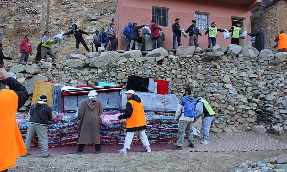 images_jam3awiyat_tamatart7-1 منتدى الشروق يحط قافلة مساعداته بدوار تماترت ستي فاطمة