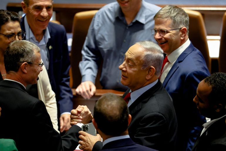 rts8wfkn-1-1 Reading of bill to dissolve Israeli parliament, in Jerusalem