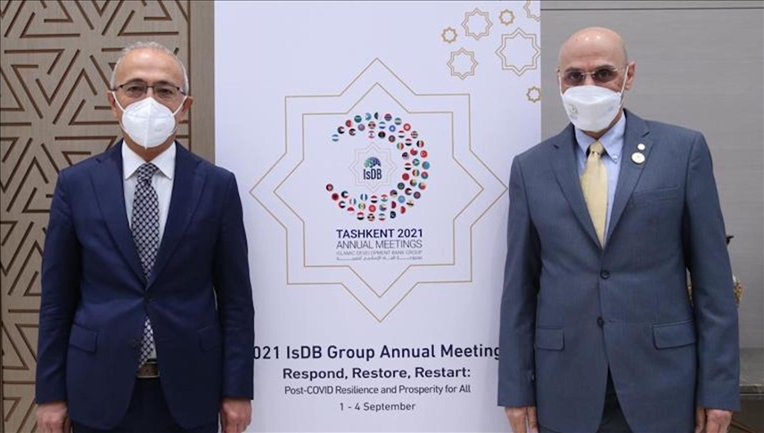 وزير الخزانة التركي يلتقي رئيس البنك الإسلامي للتنمية