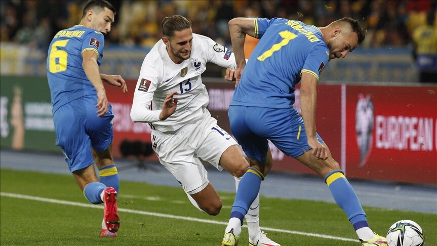 قدم.. فرنسا تتعثر مجددا بتعادل أمام أوكرانيا