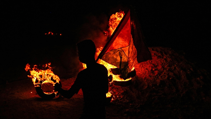 صحيفة: إسرائيل تدعو مصر للضغط على حماس لإيقاف "الإرباك الليلي"