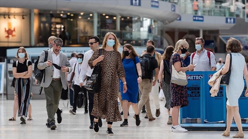 إيطاليا تسجل 6735 إصابة و58 وفاة جديدة بكورونا