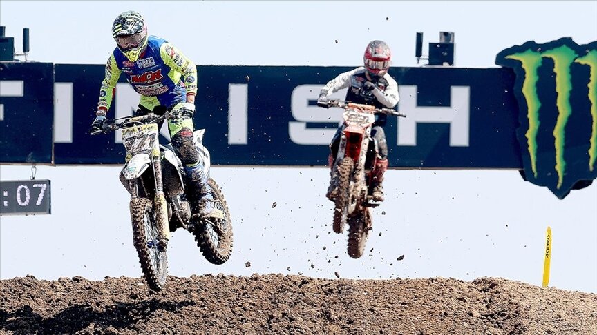 تركيا.. الفرنسي "ديركورت" يفوز ببطولة أوروبا للدراجات