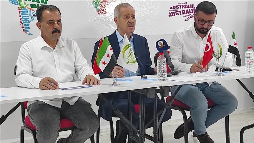 إسطنبول.. سوريون يدينون هجمات النظام في درعا